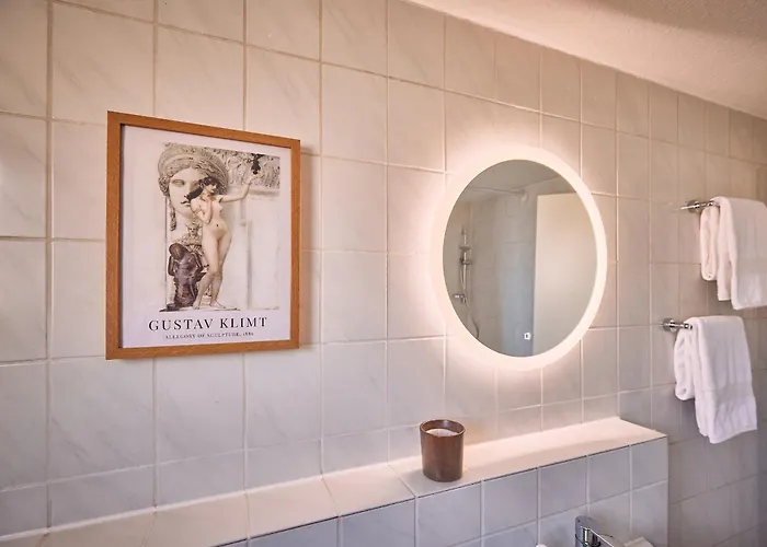 Adele, The Austrian Art Nouveau. Apartment *